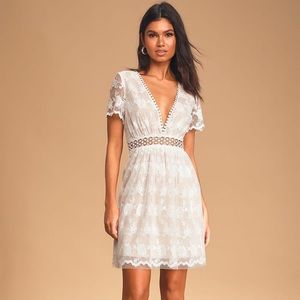 Lulus white lace dress